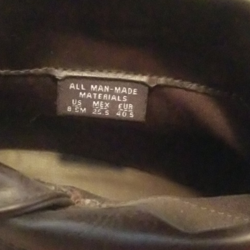 Shoes - Picture 5 of 5